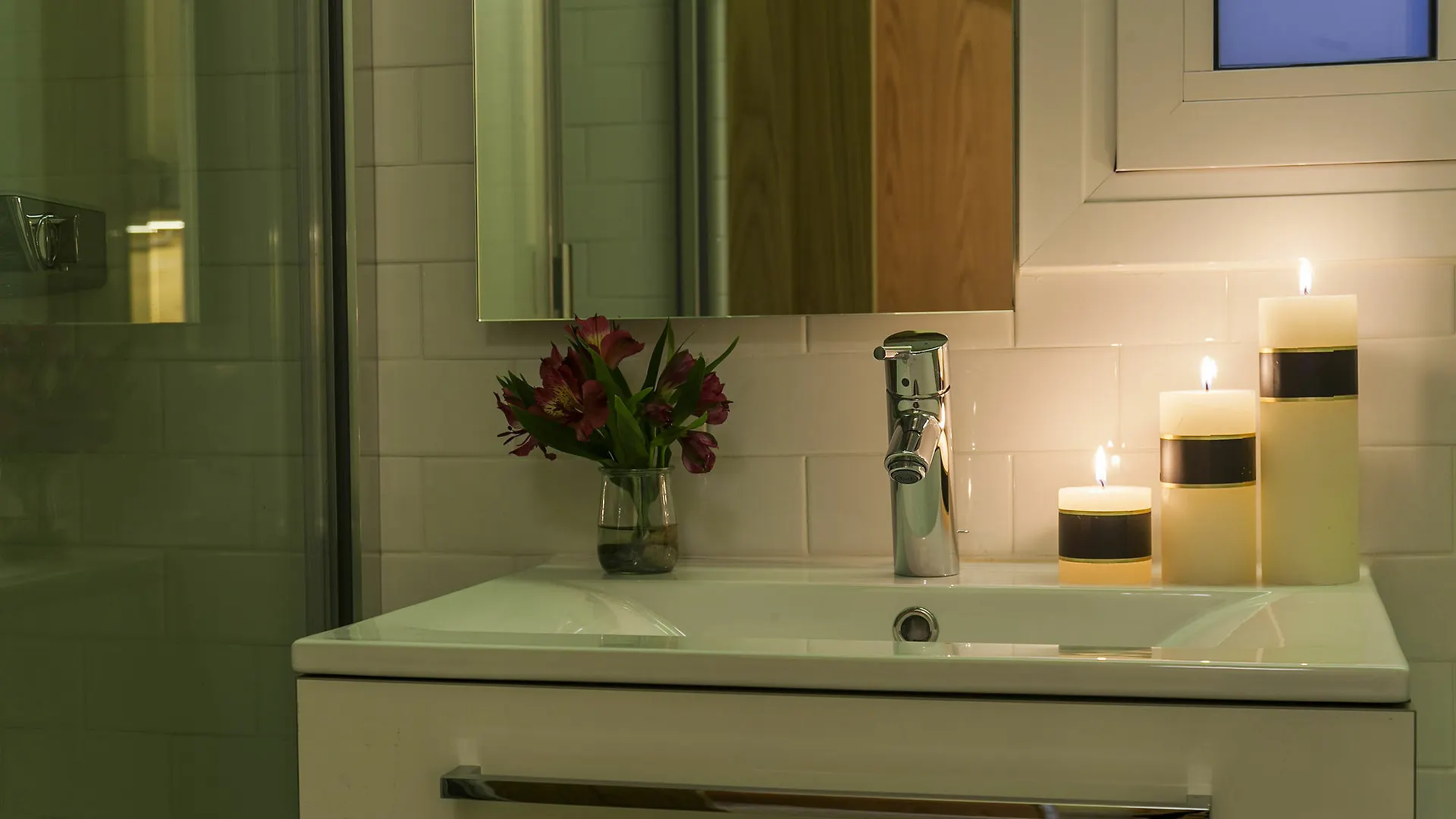 Uma Suites Pau Claris 바르셀로나 0*,