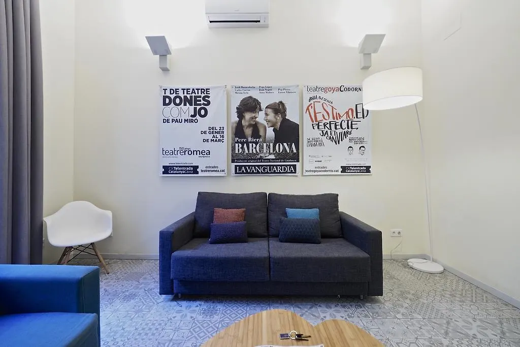 Uma Suites Pau Claris Barcelona