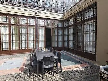 Apartment Uma Suites Pau Claris Barcelona
