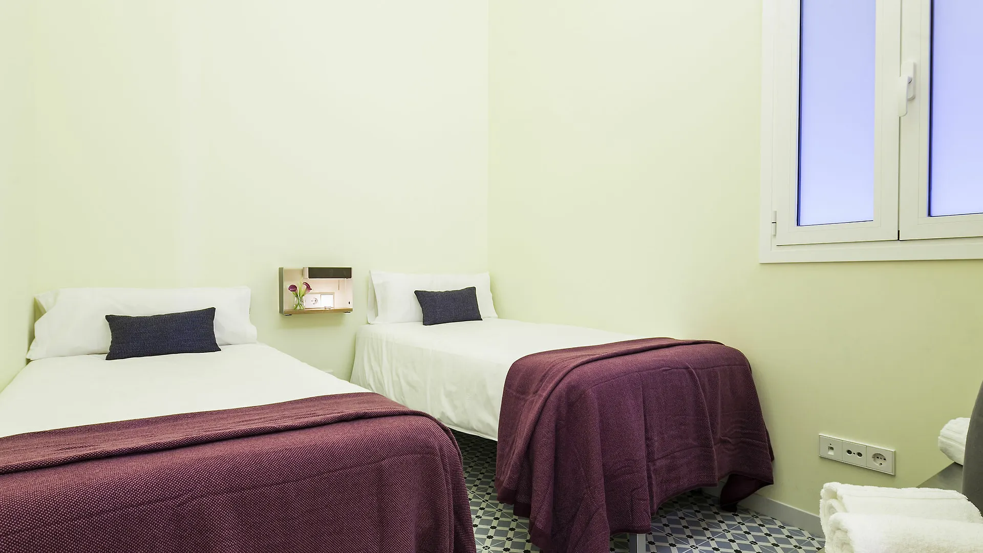 Uma Suites Pau Claris Barcelona