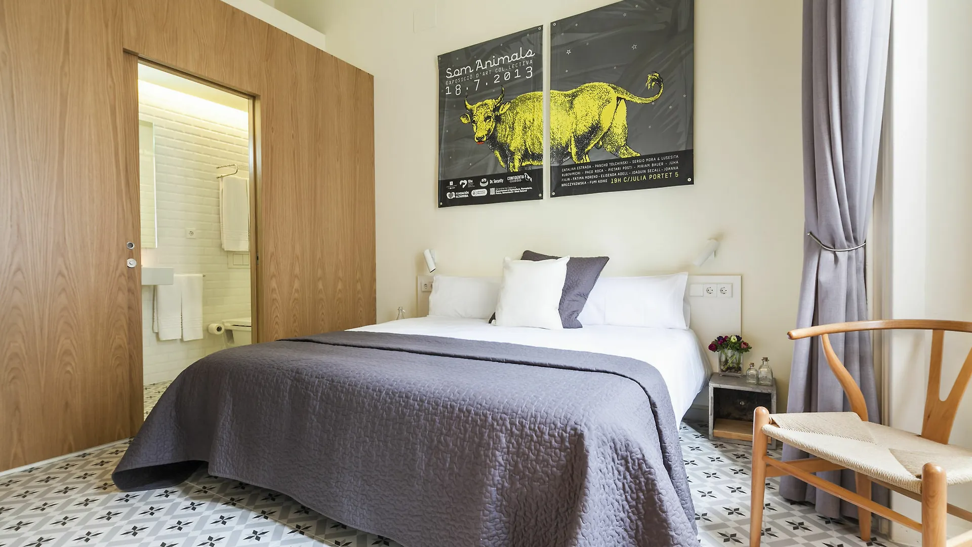 Uma Suites Pau Claris Barcelona